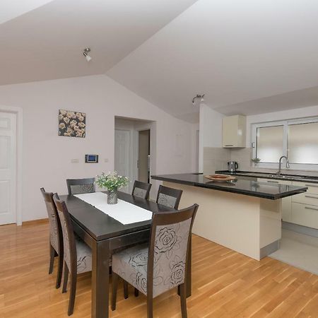 Apartments Naja Μακάρσκα Εξωτερικό φωτογραφία