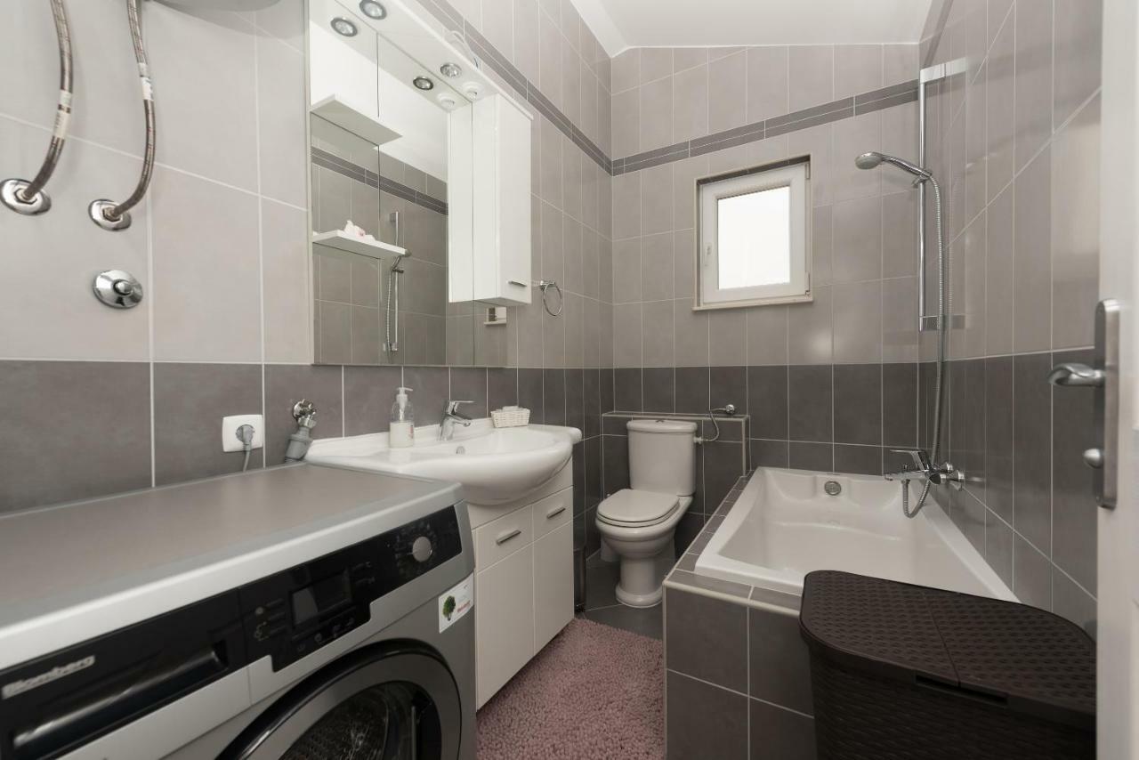 Apartments Naja Μακάρσκα Εξωτερικό φωτογραφία