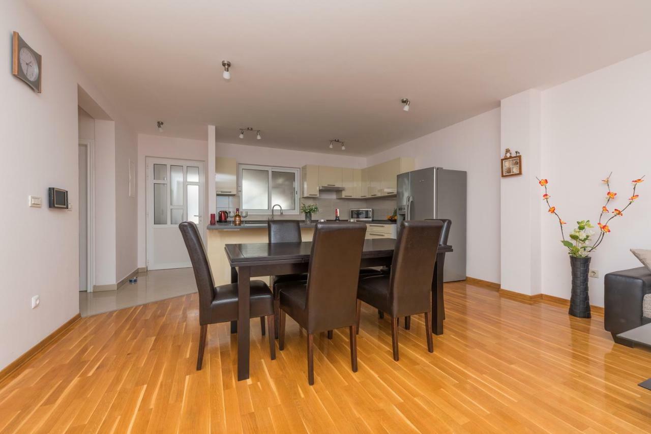 Apartments Naja Μακάρσκα Εξωτερικό φωτογραφία