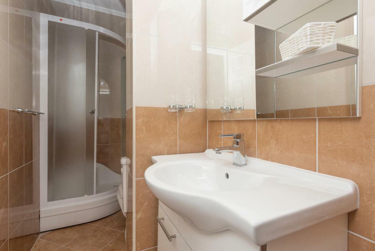 Apartments Naja Μακάρσκα Εξωτερικό φωτογραφία